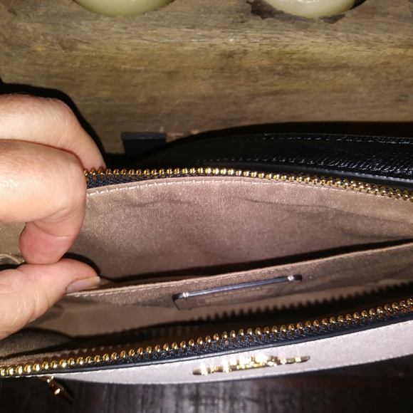 Coach mailbag crossbody - Picture 10 of 16